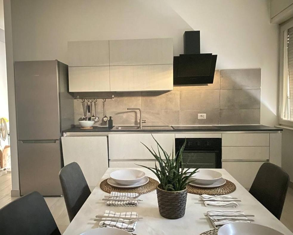 Shining House In Milan Apartment Екстериор снимка