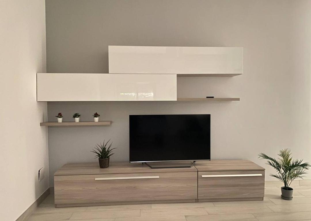 Shining House In Milan Apartment Екстериор снимка